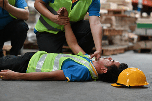 Workplace First Aid Requirements in Ontario